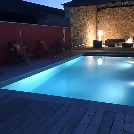 Tatil Evi Superbe Longere Poitevine - Piscine Exterieure Chauffee Et Spa Jaccuzi