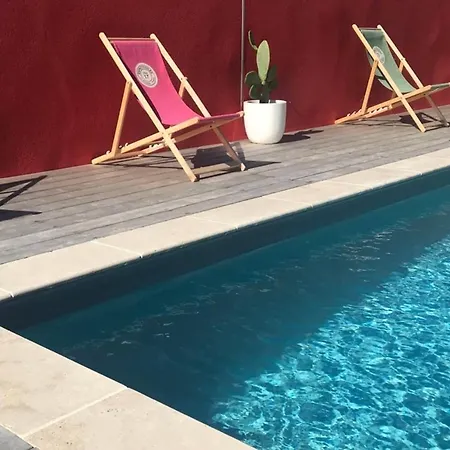 Superbe Longere Poitevine - Piscine Exterieure Chauffee Et Spa Jaccuzi * Cuhon