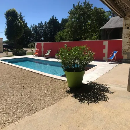 Tatil Evi Superbe Longere Poitevine - Piscine Exterieure Chauffee Et Spa Jaccuzi *