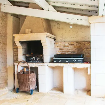 Superbe Longere Poitevine - Piscine Exterieure Chauffee Et Spa Jaccuzi Tatil Evi